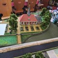 Die Kirche von Hademarschen haben die Modellbahnfreunde Hanerau-Hademarschen im Größenverhältnis 1:87 gebaut.